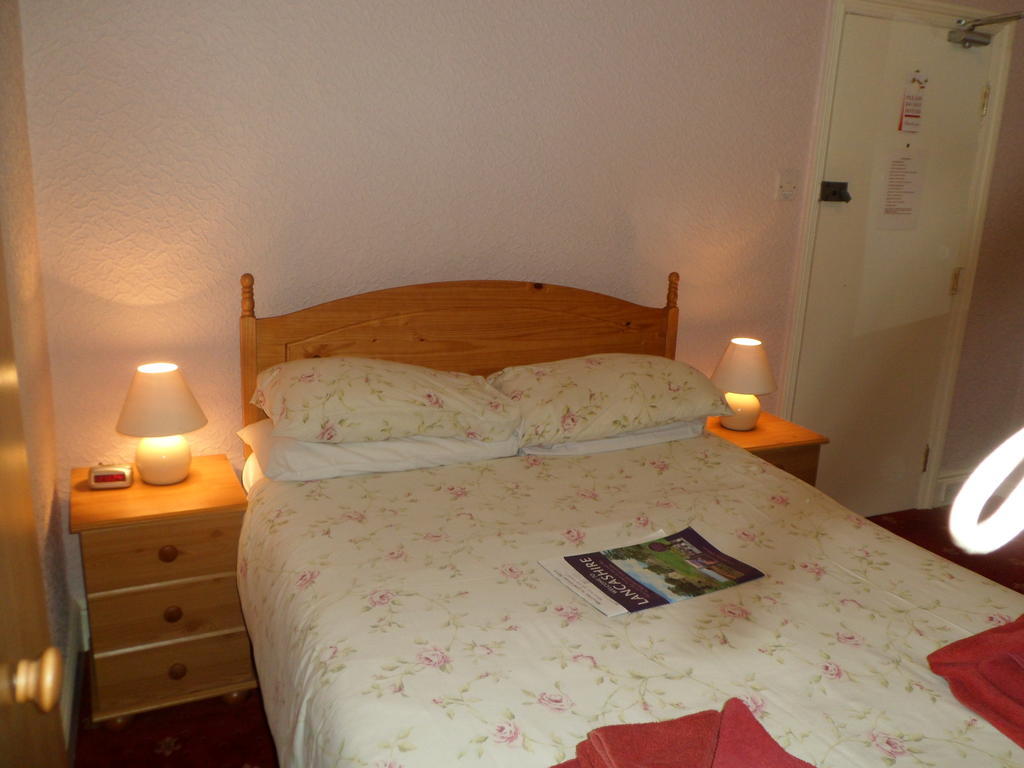 Wavecrest Lodge Fleetwood Habitación foto